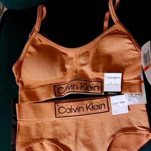 Calvin Klein set for your Baby Girl